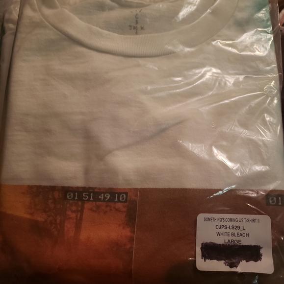 Travis Scott Somethings Coming LS T-Shirt - Picture 3 of 4